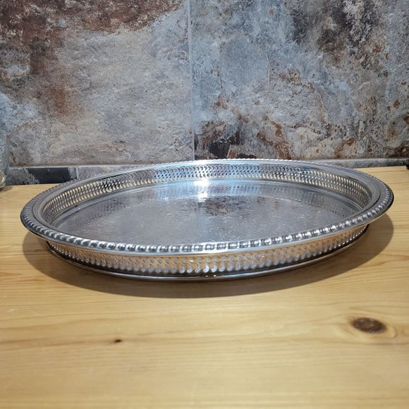 VTG International Silver Round Metal Platter Chased Reticulated Detail - Picture 4 of 12